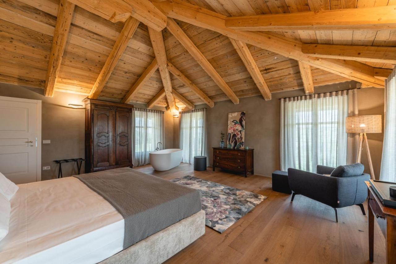 Monvi Wine Relais Villa Costigliole d'Asti Luaran gambar
